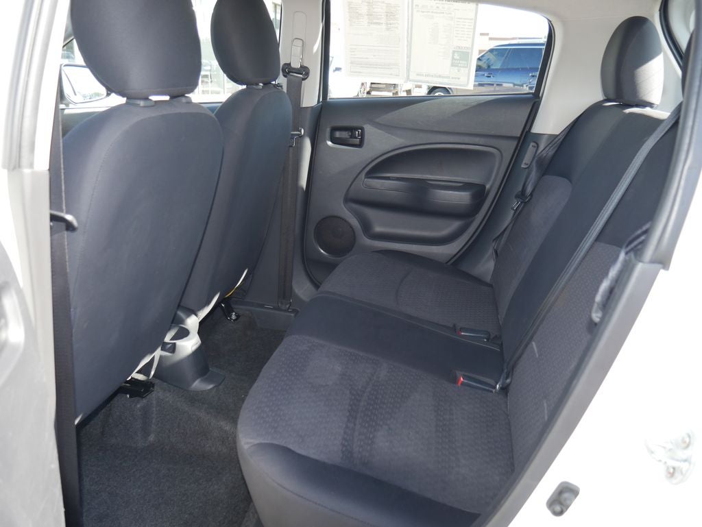 2017 Mitsubishi Mirage ES