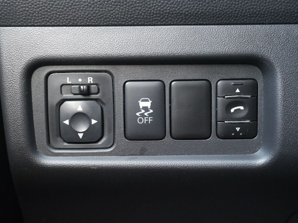 2017 Mitsubishi Mirage ES