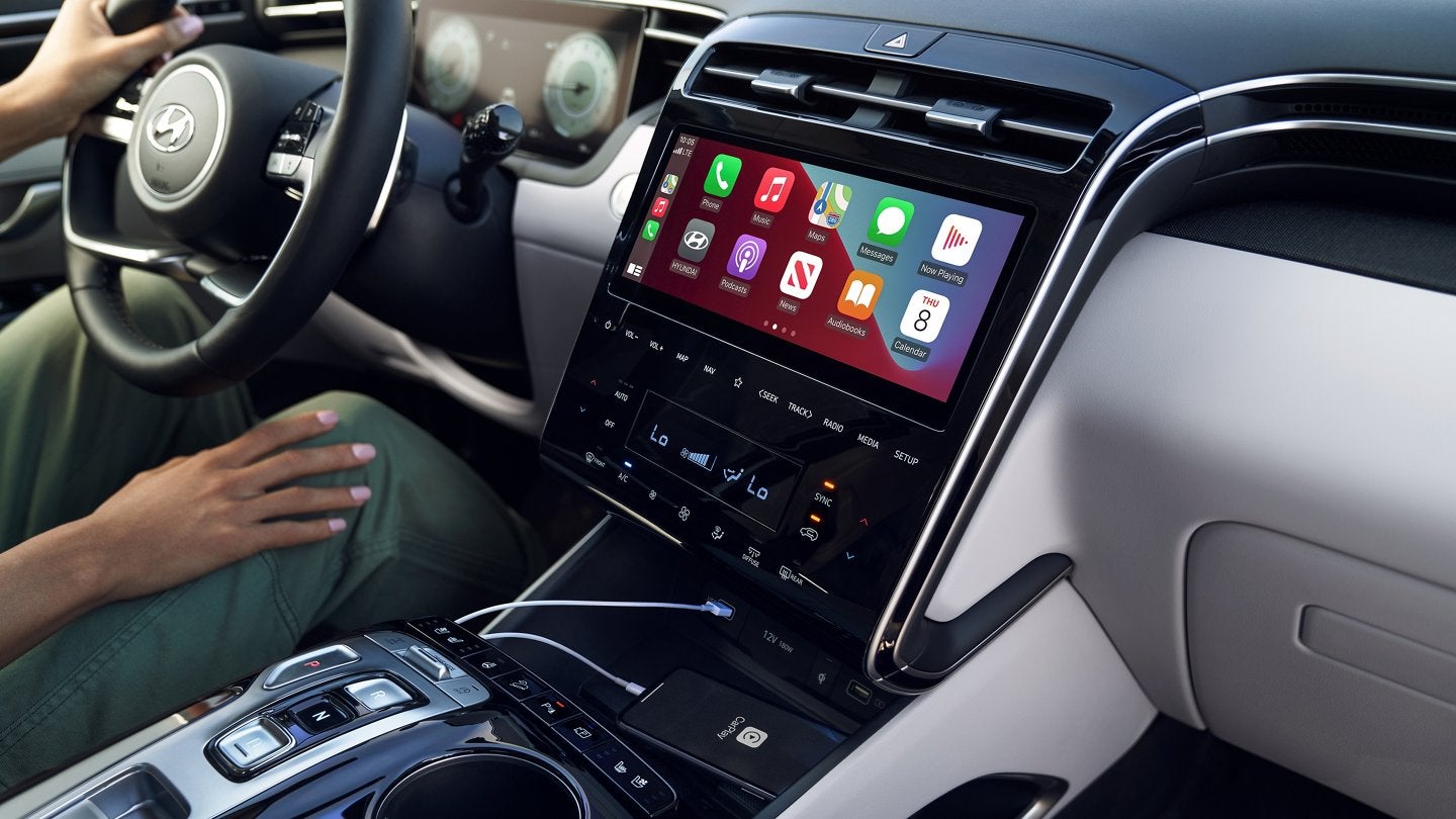 2022 Tucson Interior | McCarthy Olathe Hyundai in Olathe KS