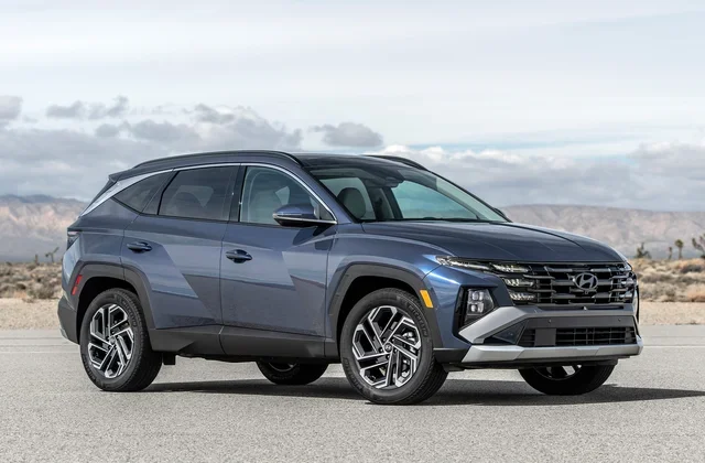 Hyundai Tucson compact SUV at McCarthy Hyundai of Olathe